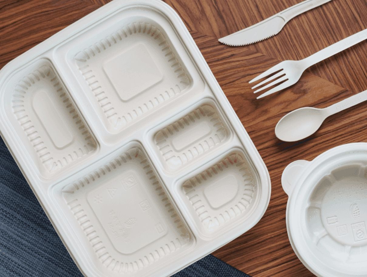 Food container made with cold-resistant masterbatch